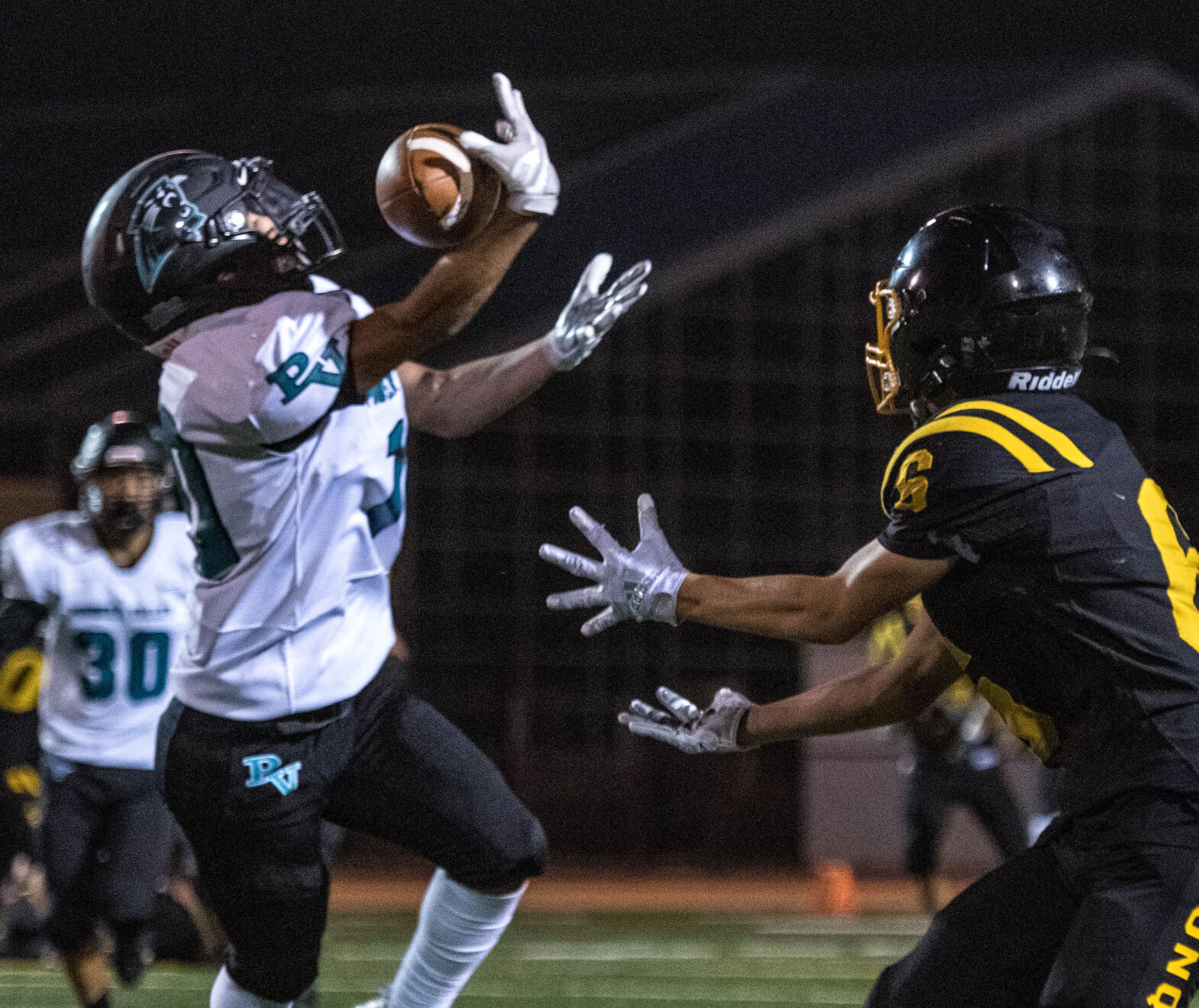 092322 PV Cabrillo football 05.JPG